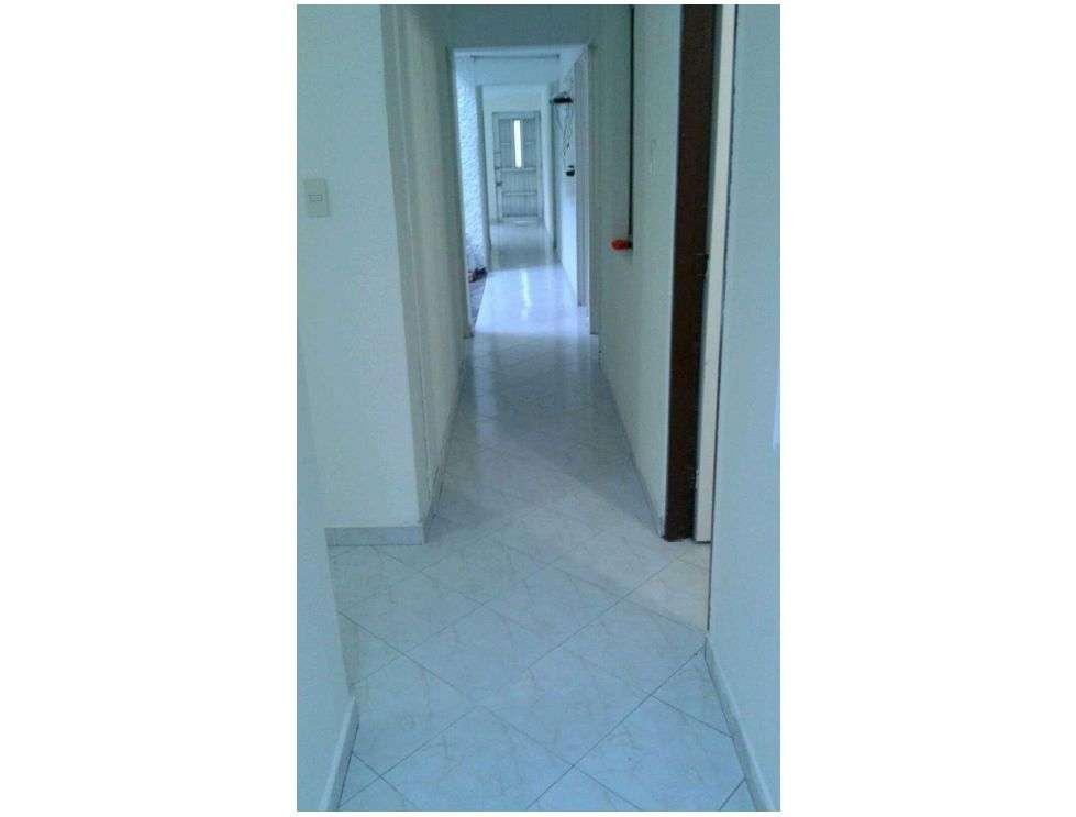 Imagen 2 de la propiedad Casa en venta, Laureles Nogal