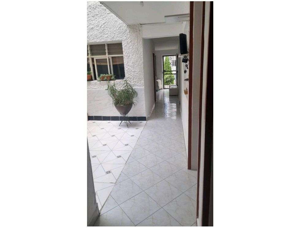 Imagen 8 de la propiedad Casa en venta, Laureles Nogal